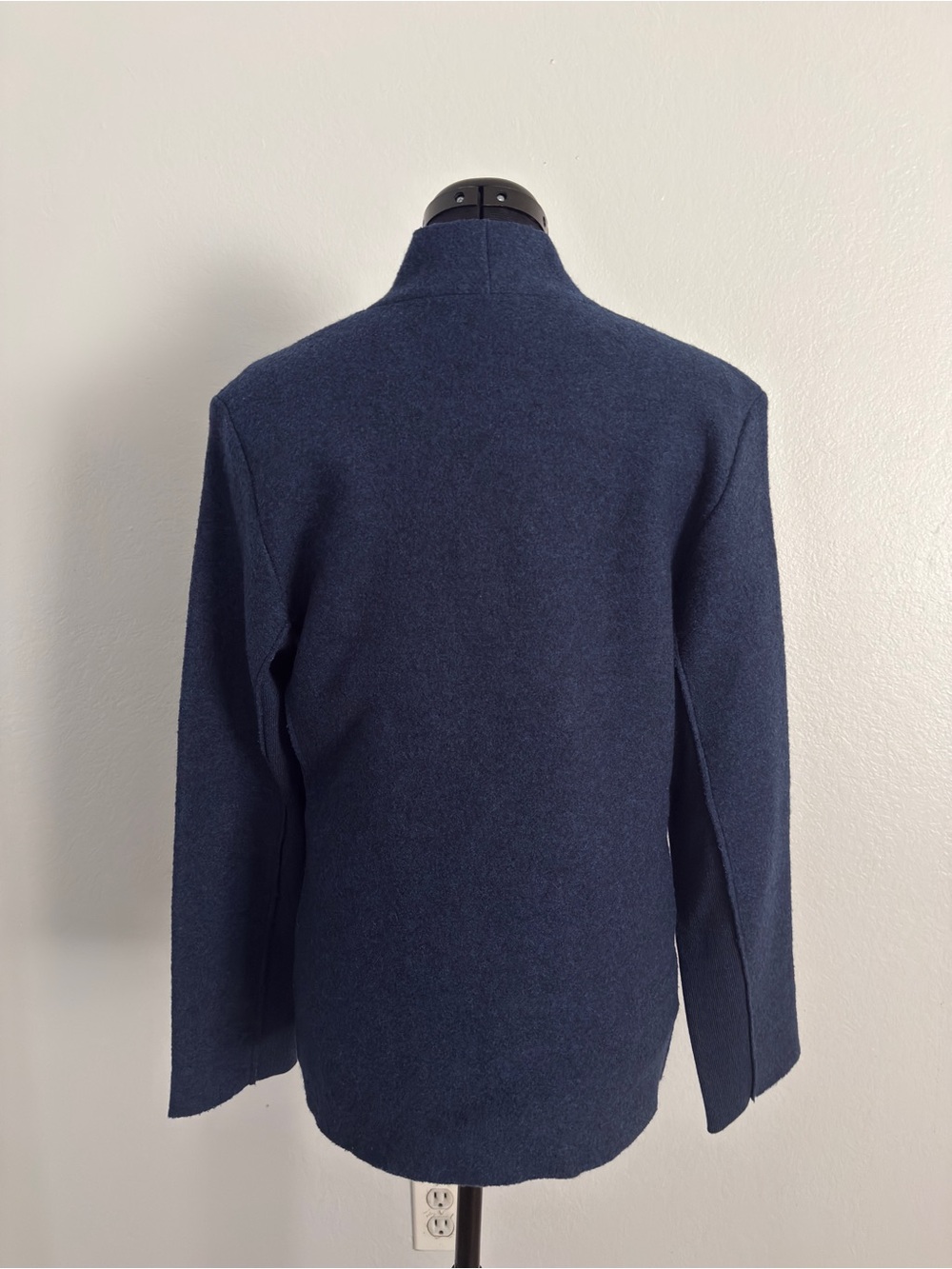 Eileen Fisher 100% Wool Snap Front Jacket – Navy Blue – Size Small - Picture 4 of 9